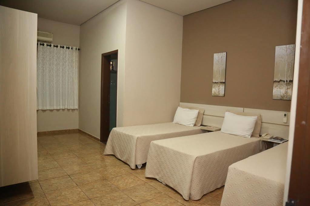 Hotel Mirage Vilhena Kültér fotó
